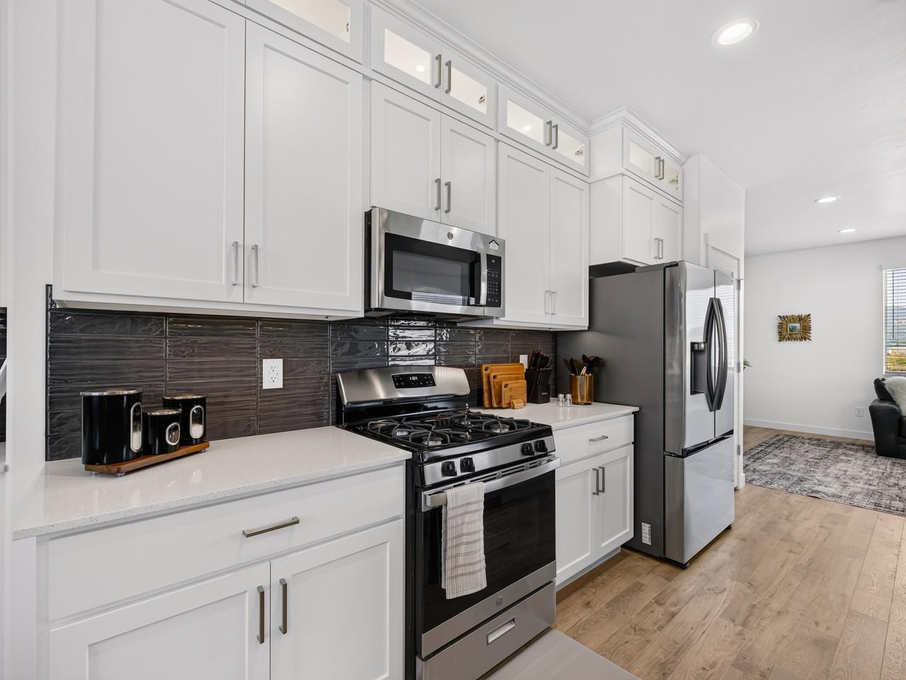 608 Wn - Photo 6 of 50