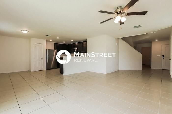 2419 Caspian Dr - Photo 2 of 17