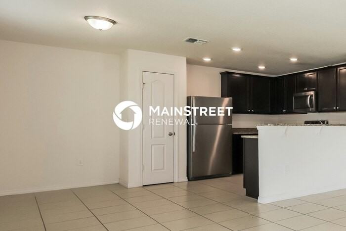 2419 Caspian Dr - Photo 3 of 17