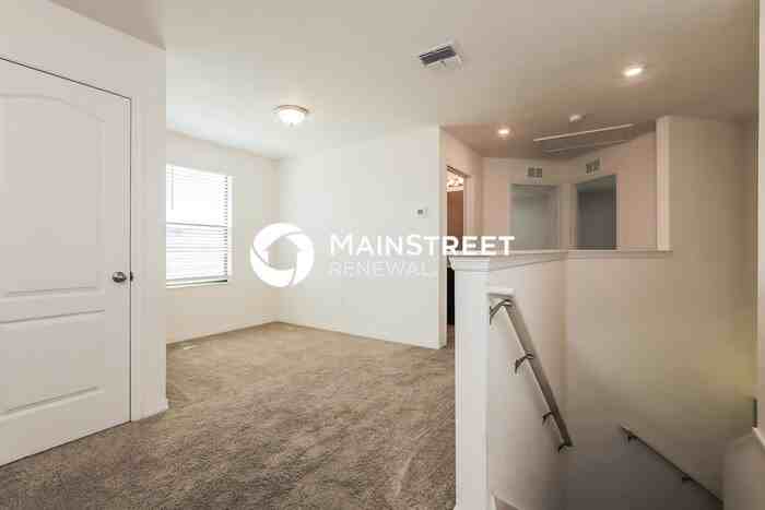 2419 Caspian Dr - Photo 7 of 17