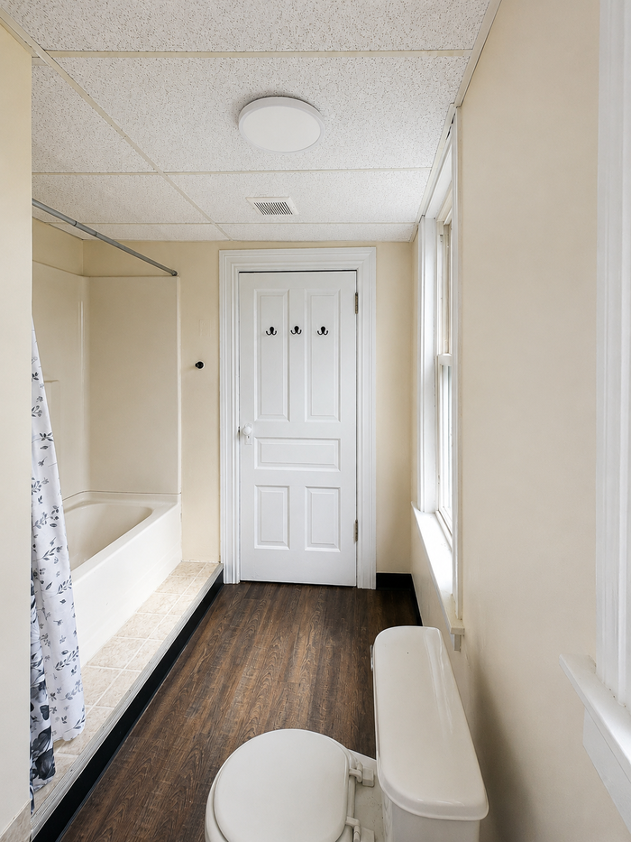 957 5th Ave #957 - Photo 4 of 11