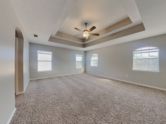 925 Indian River Rd - Photo 7 of 18