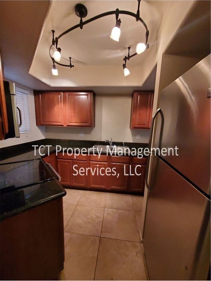 835 N Granite Reef Rd #16 - Photo 4 of 14