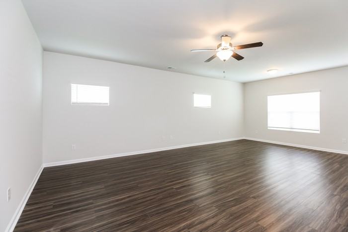 212 Dorian Loop - Photo 5 of 15