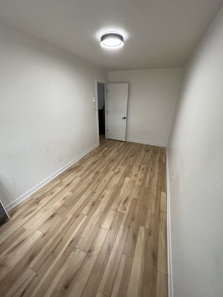 2090 Rue Wellington — photo 2