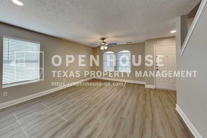 2257 Bradford Pear Dr - Photo 5 of 20