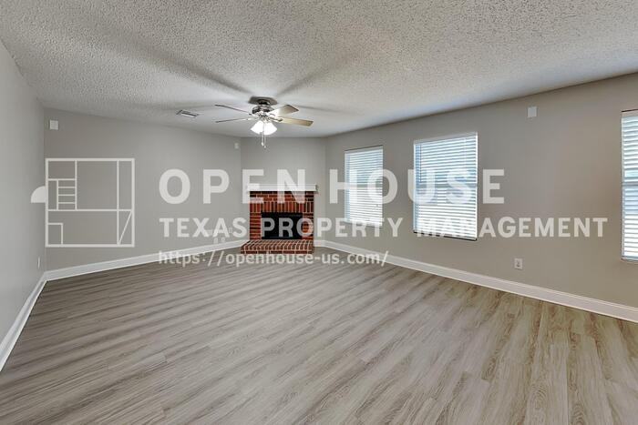 2257 Bradford Pear Dr - Photo 6 of 20