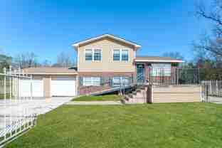 5202 Park Ave - Photo 1 of 1