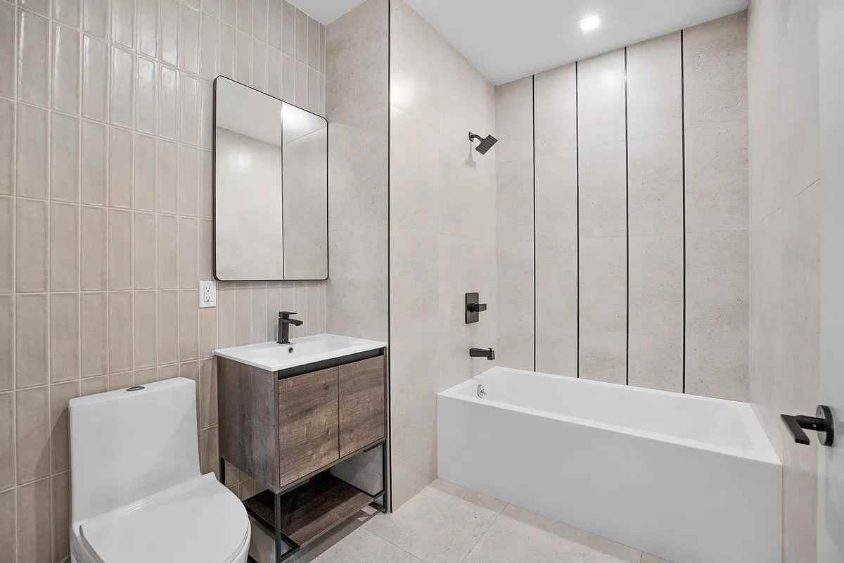 1640 Nostrand Ave #4 - Photo 4 of 9