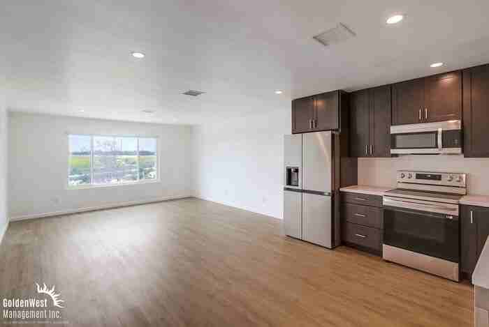 6344 Tooley St #A - Photo 4 of 16