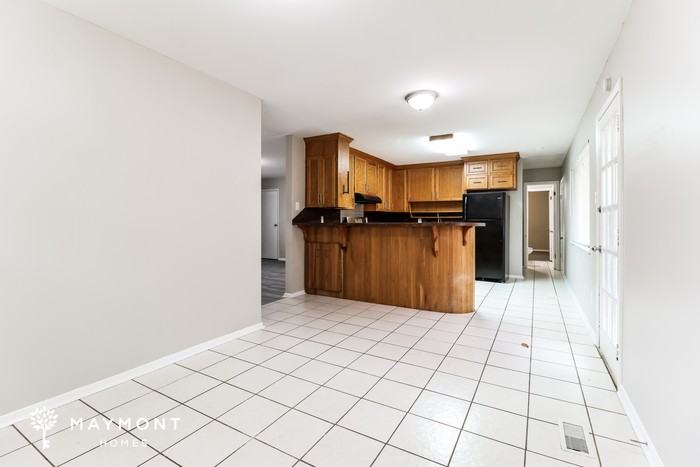 61 White Oak Ln - Photo 6 of 11