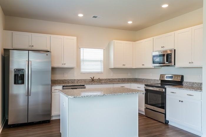331 Augustine Dr - Photo 6 of 14