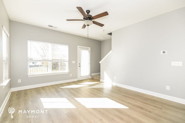 310 Lake St Apt B - Photo 5 of 13