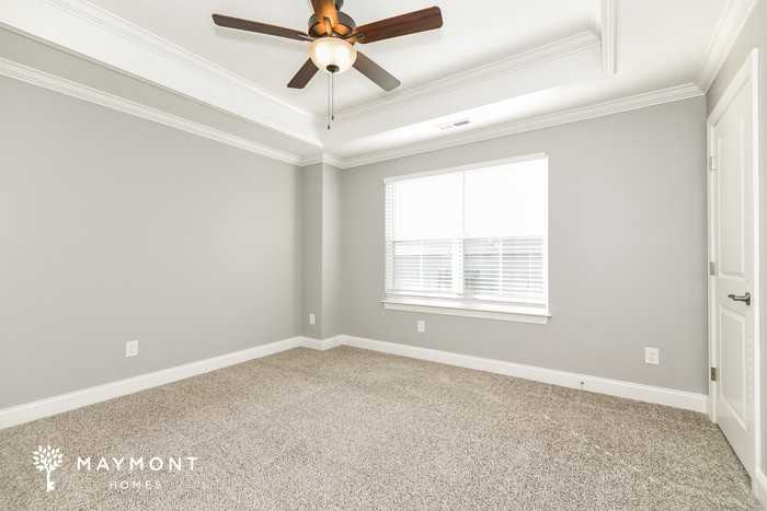 310 Lake St Apt B - Photo 7 of 13
