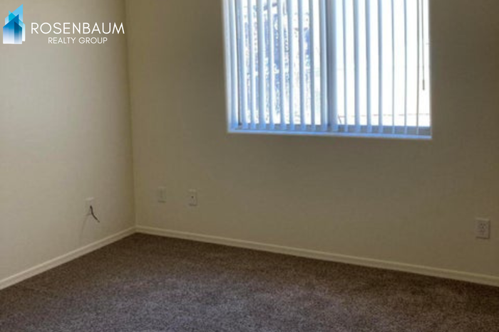 8049 E Jacque Dr - Photo 5 of 10