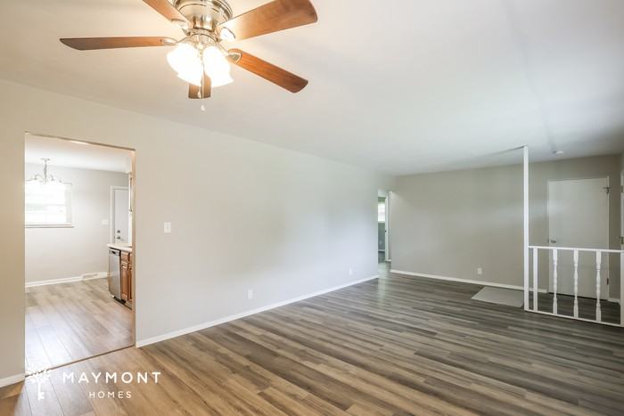 650 Cranford Dr - Photo 2 of 13