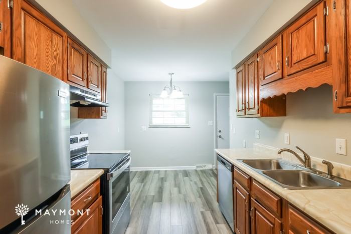 650 Cranford Dr - Photo 7 of 13
