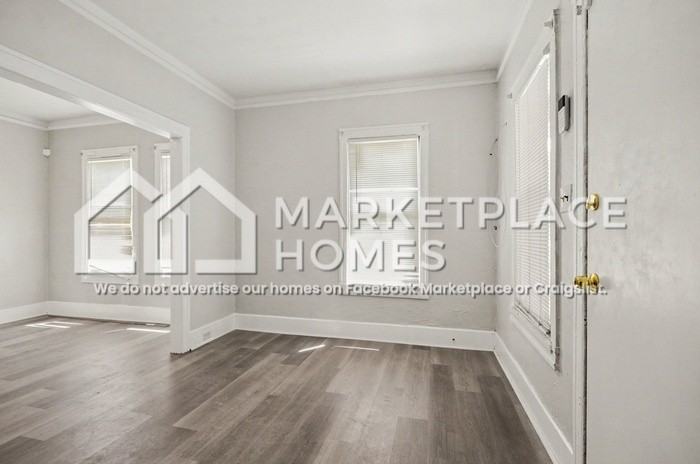 15560 La Salle Blvd - Photo 3 of 14