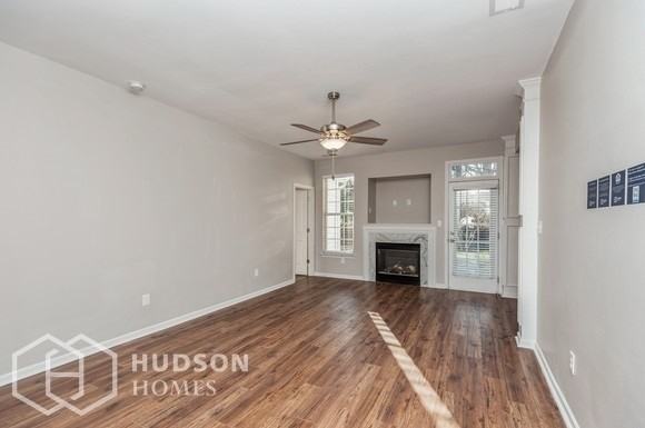 6832 Ayrshire Glen Pl - Photo 4 of 14
