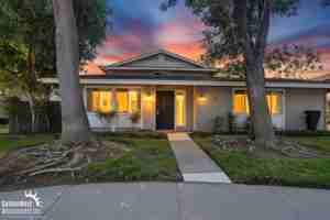 featured image of 983 Amistad Pl #A