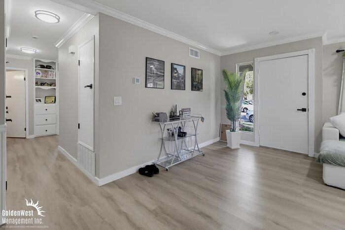 983 Amistad Pl #A - Photo 2 of 15