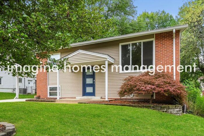 11946 Glenvalley Dr - Photo 4 of 23