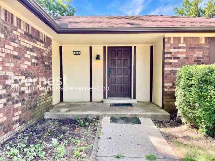 909 W Glendale St - Photo 2 of 34
