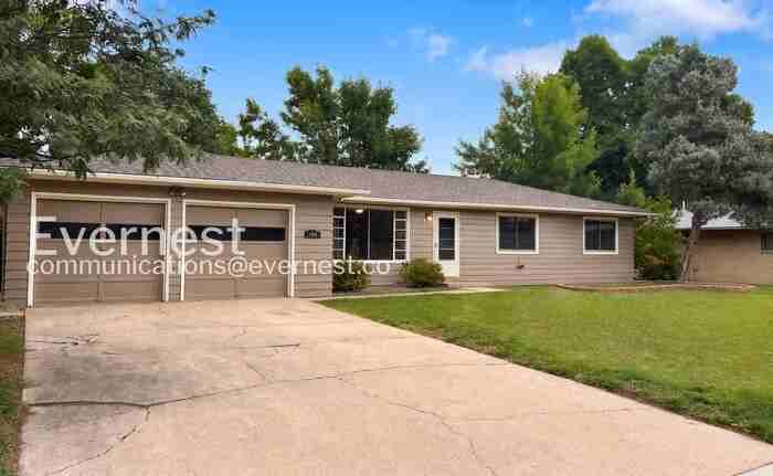 104 Princeton Rd - Photo 2 of 25