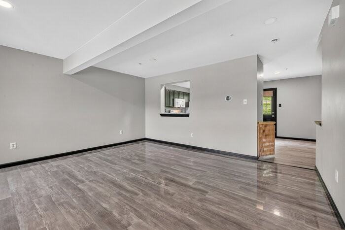 101 Jasons Rdg #1 - Photo 2 of 28