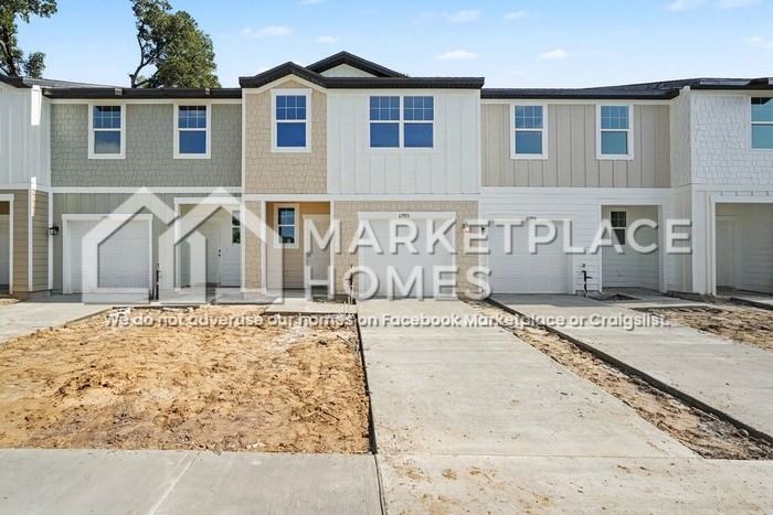 11993 Sylvia St - Photo 2 of 31