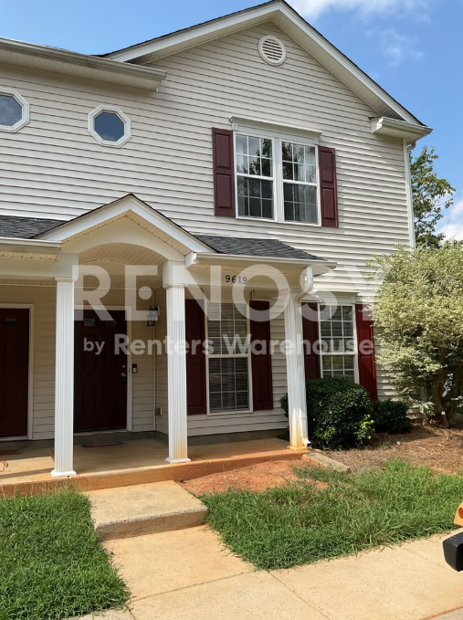 9619 Littleleaf Dr - Photo 2 of 3
