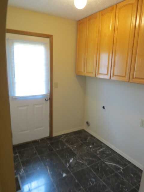 5451 Bentonhurst Ct - Photo 6 of 21