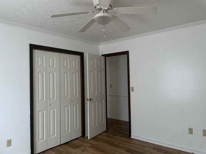 206 Richardson St - Photo 7 of 9