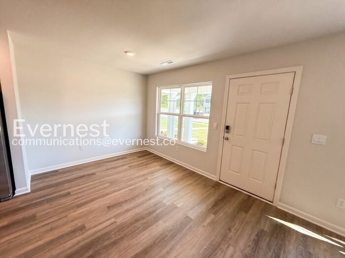 21421 Scuttle St - Photo 6 of 22
