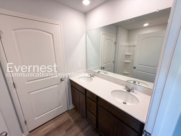 21421 Scuttle St - Photo 7 of 22