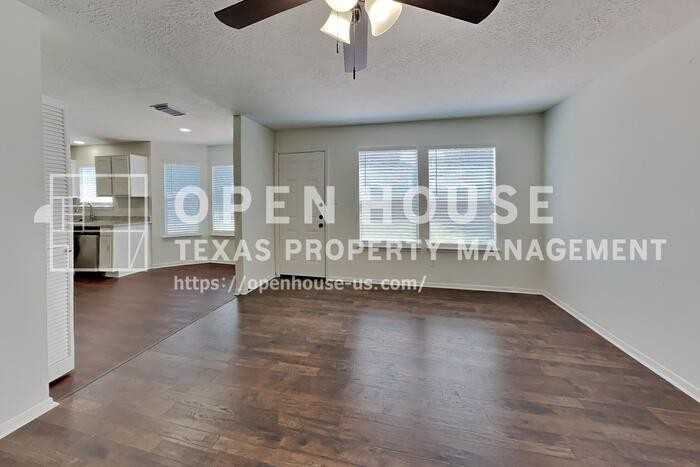 19727 Glenfinch Ln - Photo 5 of 20