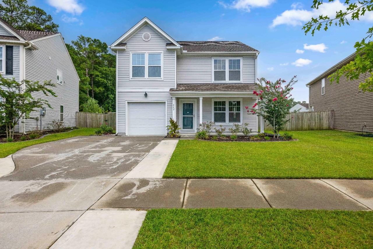 442 Thoroughbred Dr - Photo 2 of 20