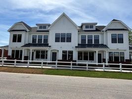 featured image of 133 John St