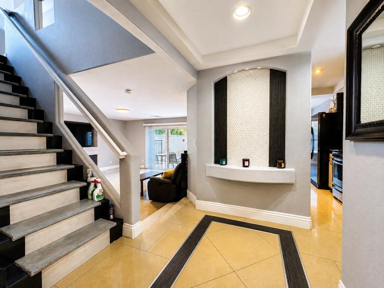 9706 Powell Plateau Ct - Photo 7 of 20