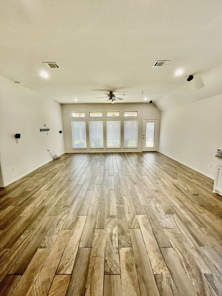 9133 Yearling St #1 - Photo 4 of 30