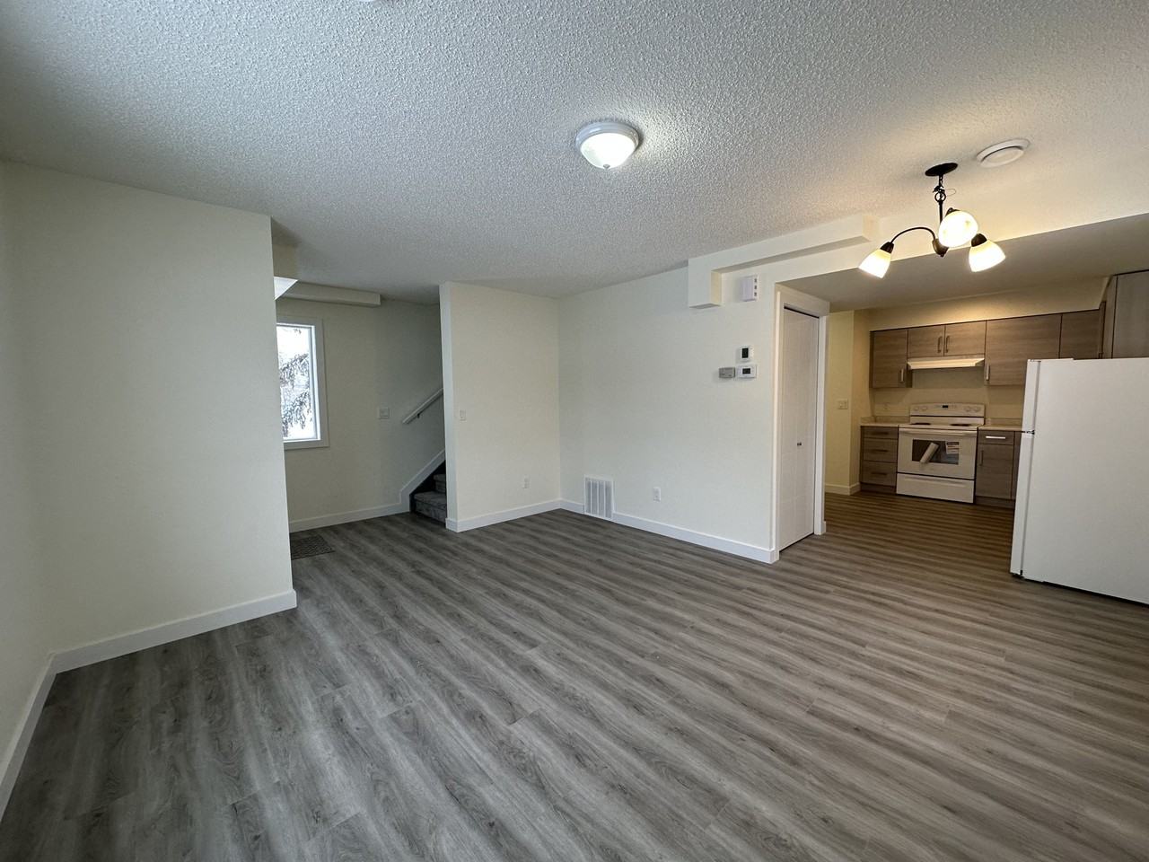 11903 93 St Nw - Photo 6 of 13