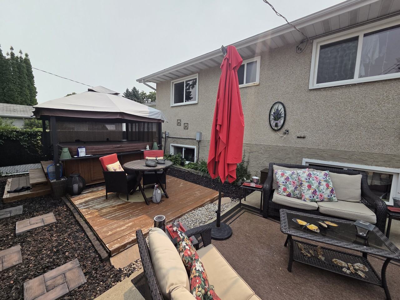 3626 108 Ave Nw - Photo 2 of 19