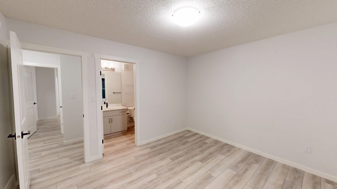 50 63-50 Mclaughlin Drive - Photo 7 of 13