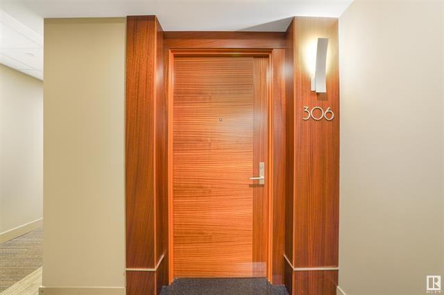 11969 Jasper Ave Nw - Photo 4 of 38