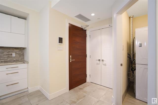 11969 Jasper Ave Nw - Photo 5 of 38