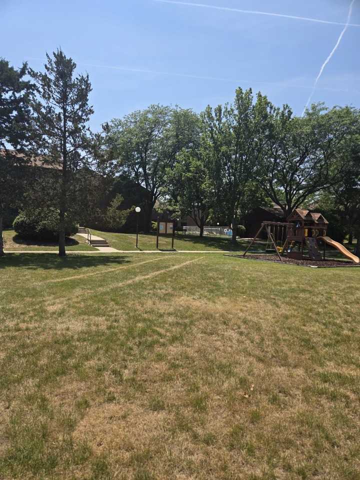 9020 N Park Plaza Ct #1 - Photo 2 of 18