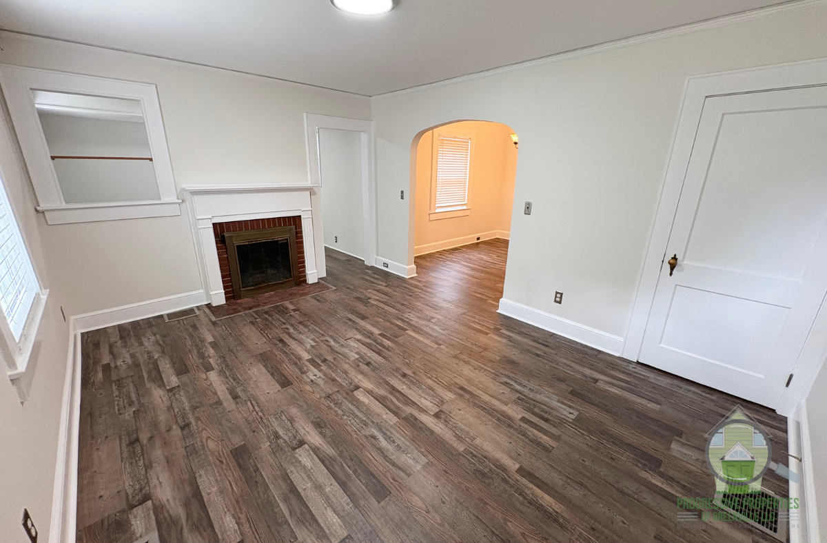 307 E Blue Ridge Dr #1 - Photo 2 of 11