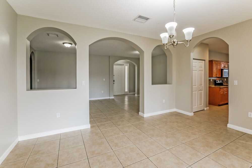 20370 Sw 129th Pl - Photo 5 of 16