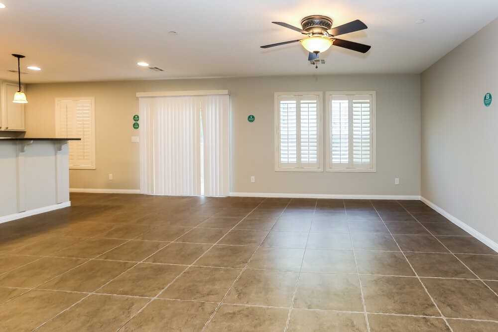 9069 Arbor Ashbury Ave - Photo 4 of 17