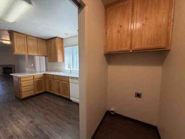 1332 Glenbrook Way #1 - Photo 6 of 18